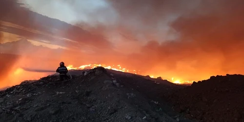 incendiu arad