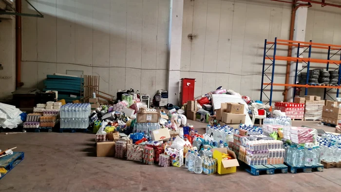 Ajutoare pentru victimele inundațiilor din Galați și Vaslui la Crucea Roșie