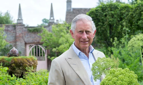 Regele Charles la Highgrove House (1) jpg