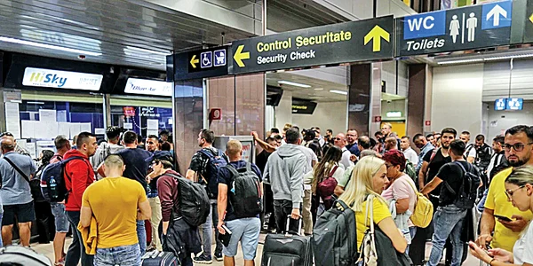 foto 2 aeroport jpg