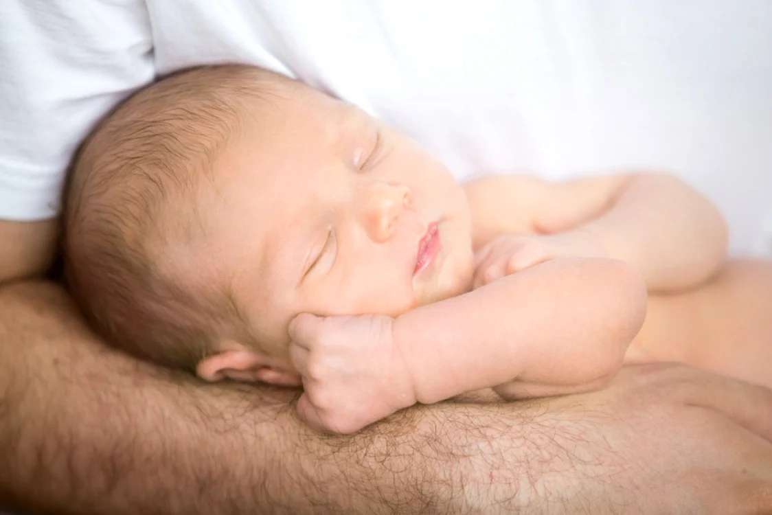 Atenţie la hidratarea celor mici în zilele caniculare Foto: Freepik.com