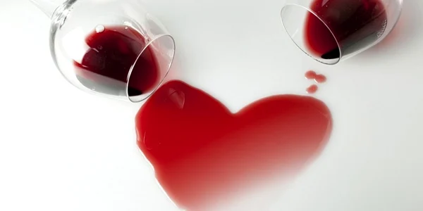 vin rosu inima
