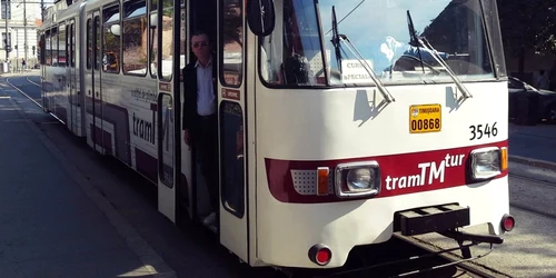 Cina în tramvai la Timişoara FOTO Facebook/Cina in tramvai