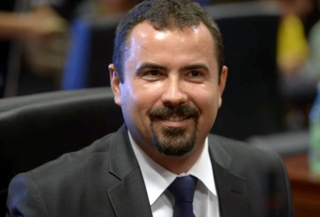 
    Ştefănel Dan Marin ocupă funcţia de Primar General al Capitalei de când Sorin Oprescu a fost arestatFoto: adevarul.ro  
