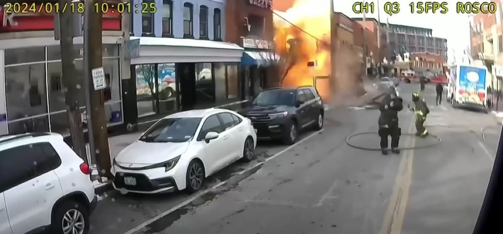 Explozie puternică în Washington D.C, în urma unei scurgeri de gaz. Un bărbat a fost rănit ușor VIDEO