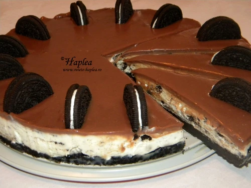 cheesecake cu biscuiti oreo poza 12 jpeg