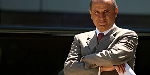 Copos a dat afară 600 de oameni - Revista presei economice