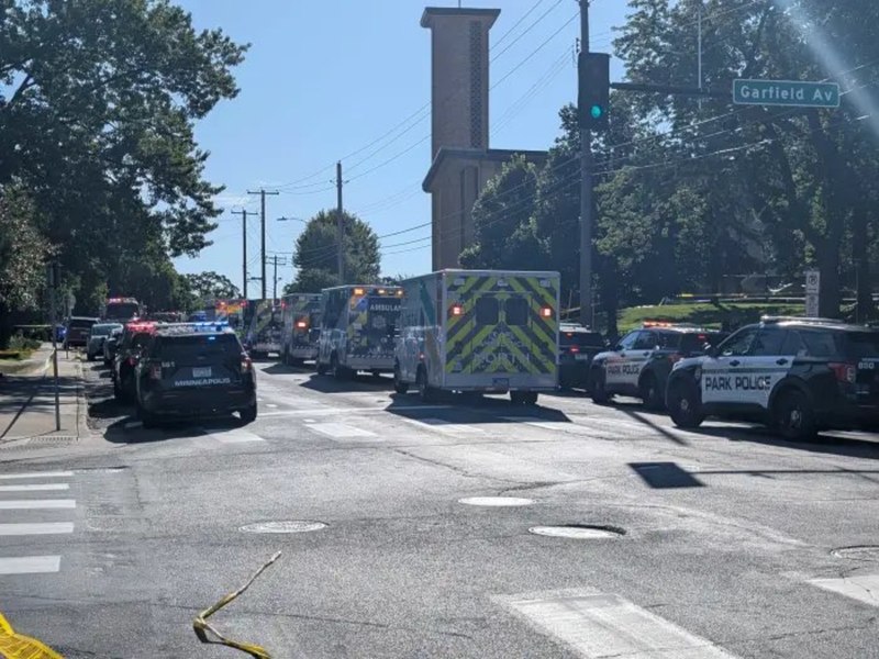 Tragedie în Minneapolis: Doi copii uciși și peste zece răniți în urma unui atac armat dintr-o școală catolică
