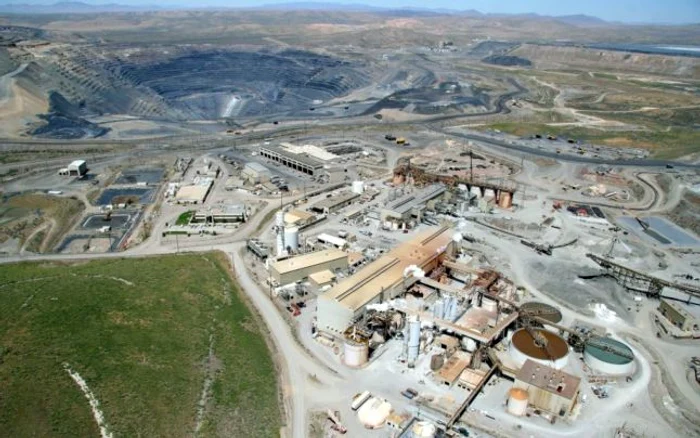 barrick gold Newmont mina de aur nevada