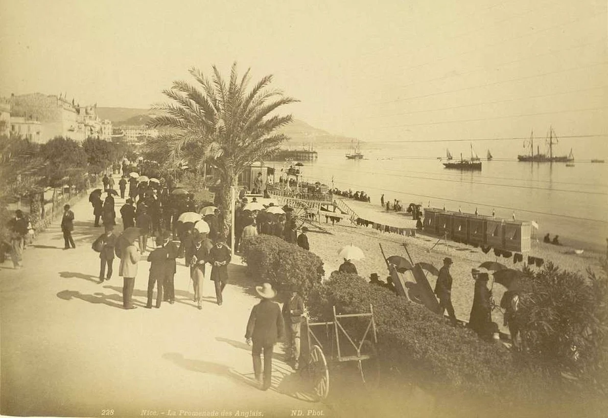 Promenade des Anglais din Nisa, la începutul secolului XX (© Cornell University Library)