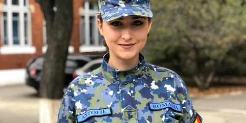 Bianca Antofie, șefă de promoție la Academia de Tehnică Militară „Ferdinand I”. FOTO Facebook