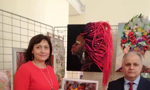 Raisa Ambros și Vlad Chirinciuc, însărcinat cu afaceri în cadrul Ambasadei Republicii Moldova in Franta jpeg