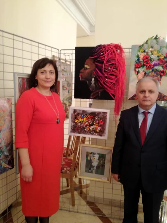 Raisa Ambros și Vlad Chirinciuc, însărcinat cu afaceri în cadrul Ambasadei Republicii Moldova in Franta