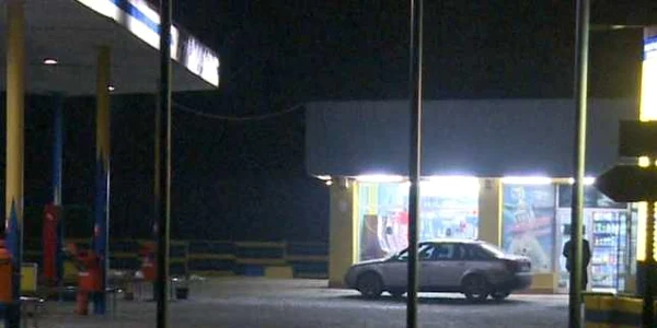 Cei doi tâlhari au folosit o maşină închiriată