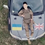 dua lipa camioneta ucraina jpg