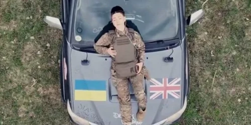 dua lipa camioneta ucraina jpg