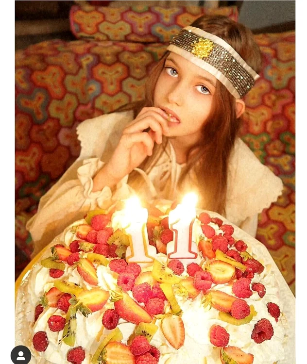 5 fiica iuliei albu si a lui mihai albu 11 ani 1 jpg jpeg