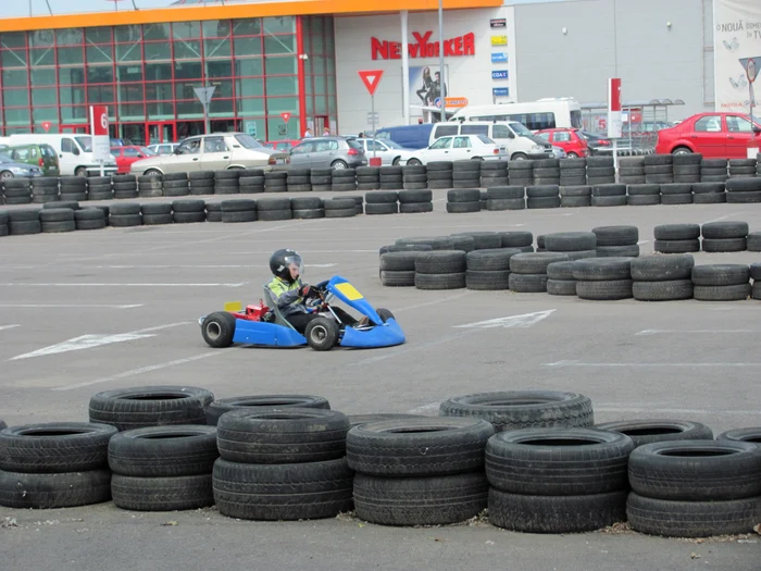 30 de copii din judeţ au participat la Concursul Judeţean de Karting organizat de Clubul Copiilor Fălticeni