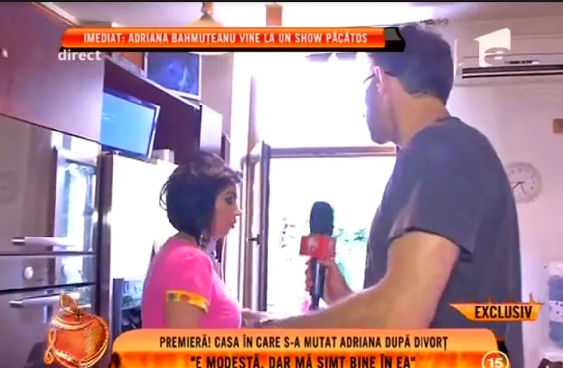 Adriana are un apartament spaţios, în care copiii au propria cameră de joacă