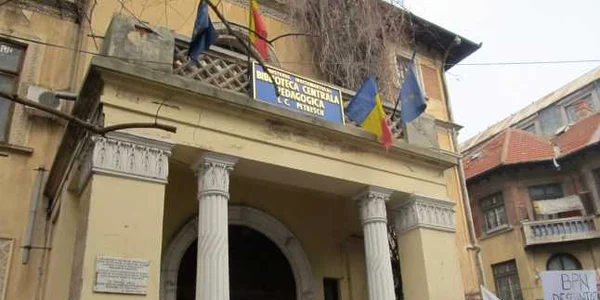 protest biblioteca pedagogica nationala marina stan 6
