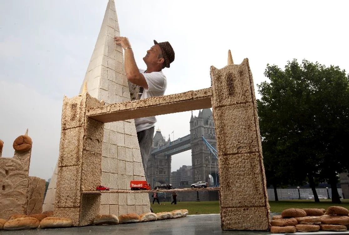Clădiri faimoase din Londra, făcute din pâine (Foto: Wenn)