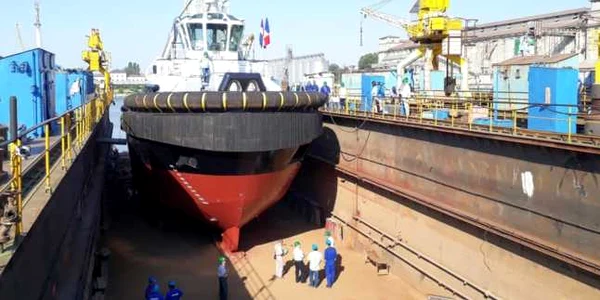 Remorcherul Farul construit la Galaţi FOTO SN Damen