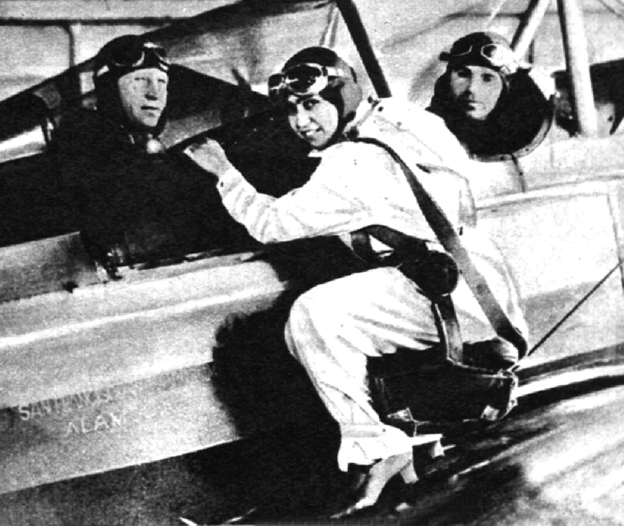 calarasi smaranda prima femeie aviator foto muzeulvirtual.ro