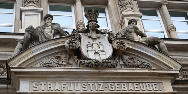 Curtea regională superioară din Hamburg unde a fost condamnat Bruno D un gardian al unui lagăr nazist în 2018 FOTO EPA-EFE