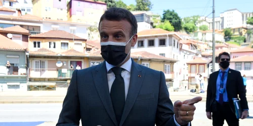 Emmanuel Macron sosind la Summitul Social de la Porto FOTO EPA-EFE