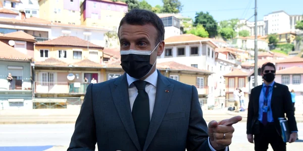 Emmanuel Macron sosind la Summitul Social de la Porto FOTO EPA-EFE