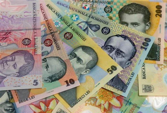 Rezultatele mai multor studii au arătat că pe bacnote au fost descoperite 2250 de bacterii. www.clicksanatate.ro