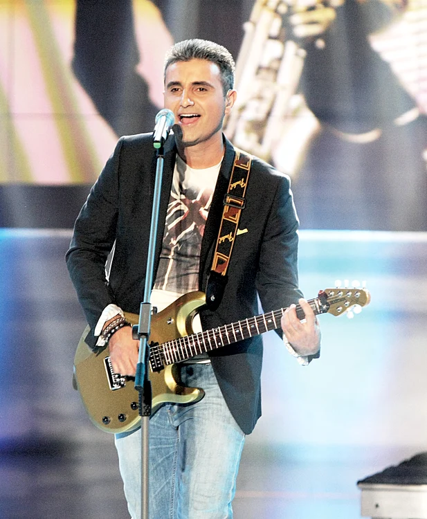 Elena Cârstea și Robert Turcescu s-au duelat în 2013 în finala națională pentru Eurovision