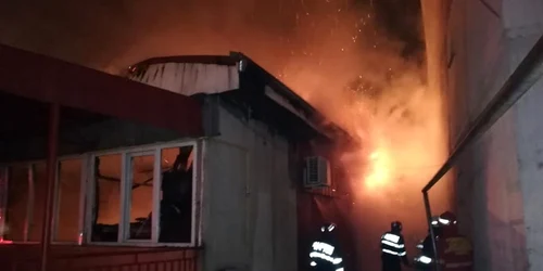 calarasi incendiu