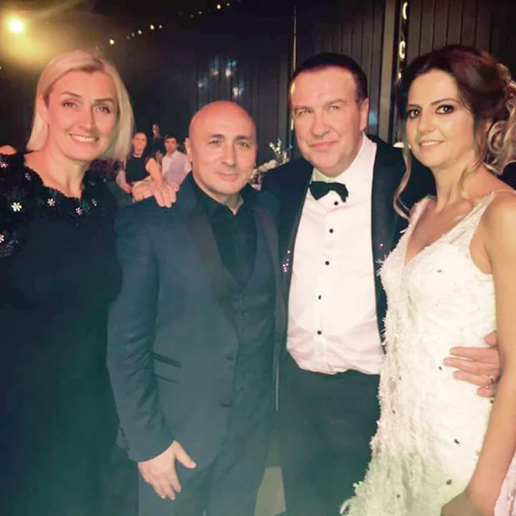 Familia Cotabiţă, alături de Marcel Pavel şi soţia acestuia