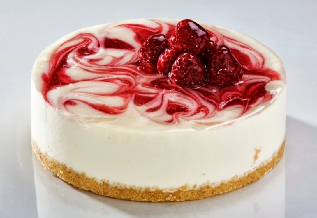 tort de zmeura cu branza de vaci jpeg