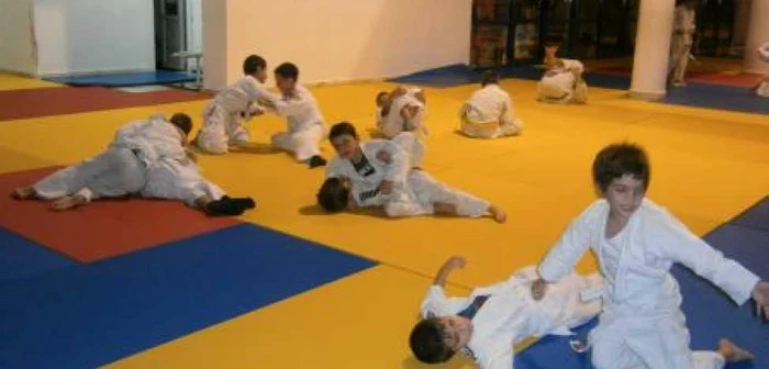 Judokanii severineni înregistrează victorie după victorie