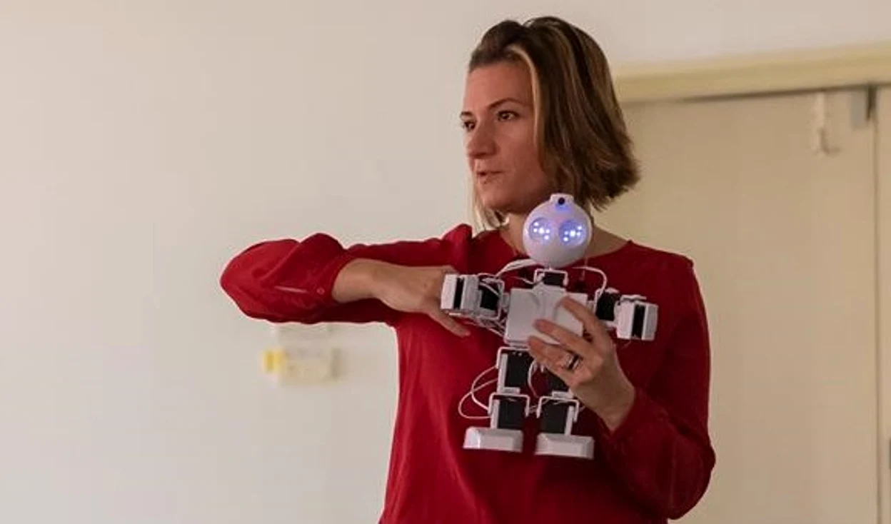 Prima româncă membru în conducerea euRobotics