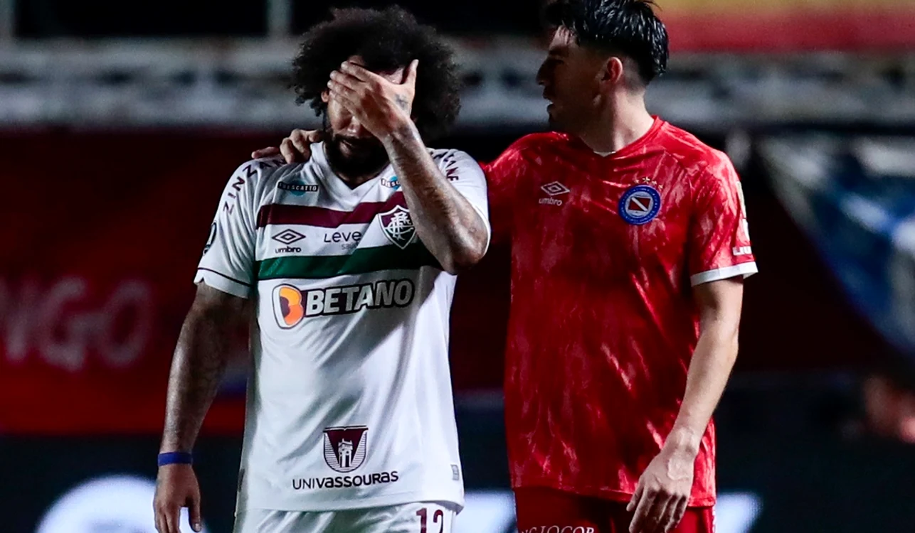 Marcelo (stângă) a părăsit terenul în lacrimi (FOTO: EPA)