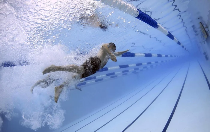 Elevii vor înota ca olimpiciiFOTO Pixabay.com