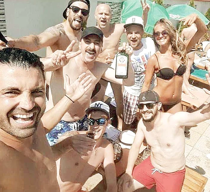 
    Vedetele de la  „Splash! Vedete la apă”  prind curaj cu alcool  