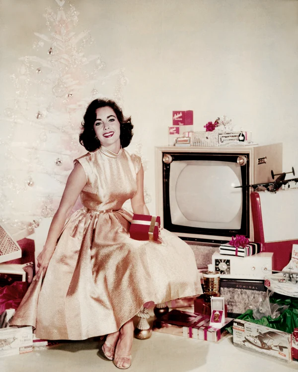 Liz Taylor GettyImages 139632456 jpg