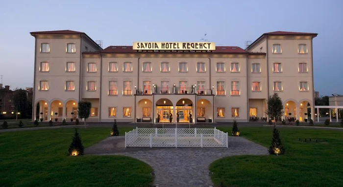 
    ”Tricolorii” sunt cazați la hotelul Savoia  