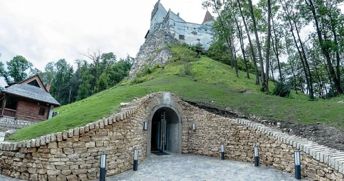 Tunelul Timpului de la Castelul Bran