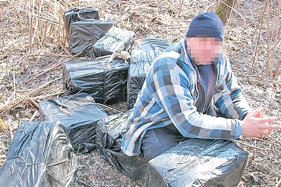 Traficanţii au încercat  să fugă, dar au fost  prinşi de poliţişti