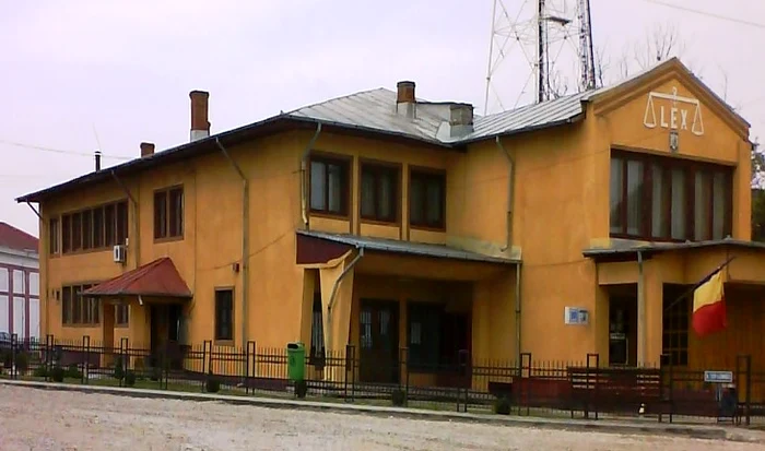 Două judecătoare de la Răcari, excluse din magistratură