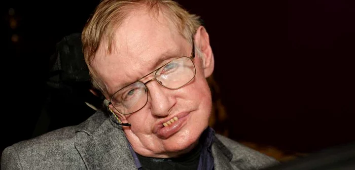 Stephen Hawking i-a pus întrebări lui Mark Zuckerberg FOTO Getty