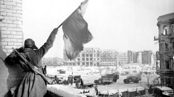 2 februarie: S a încheiat bătălia de la Stalingrad jpeg