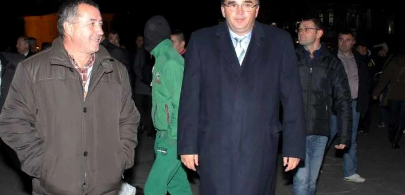 Victor Roman şi Marian Oprişan, doi baroni care îmbină politica cu afacerile