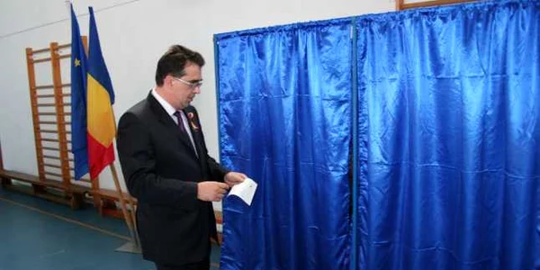 Marian Oprişan la vot