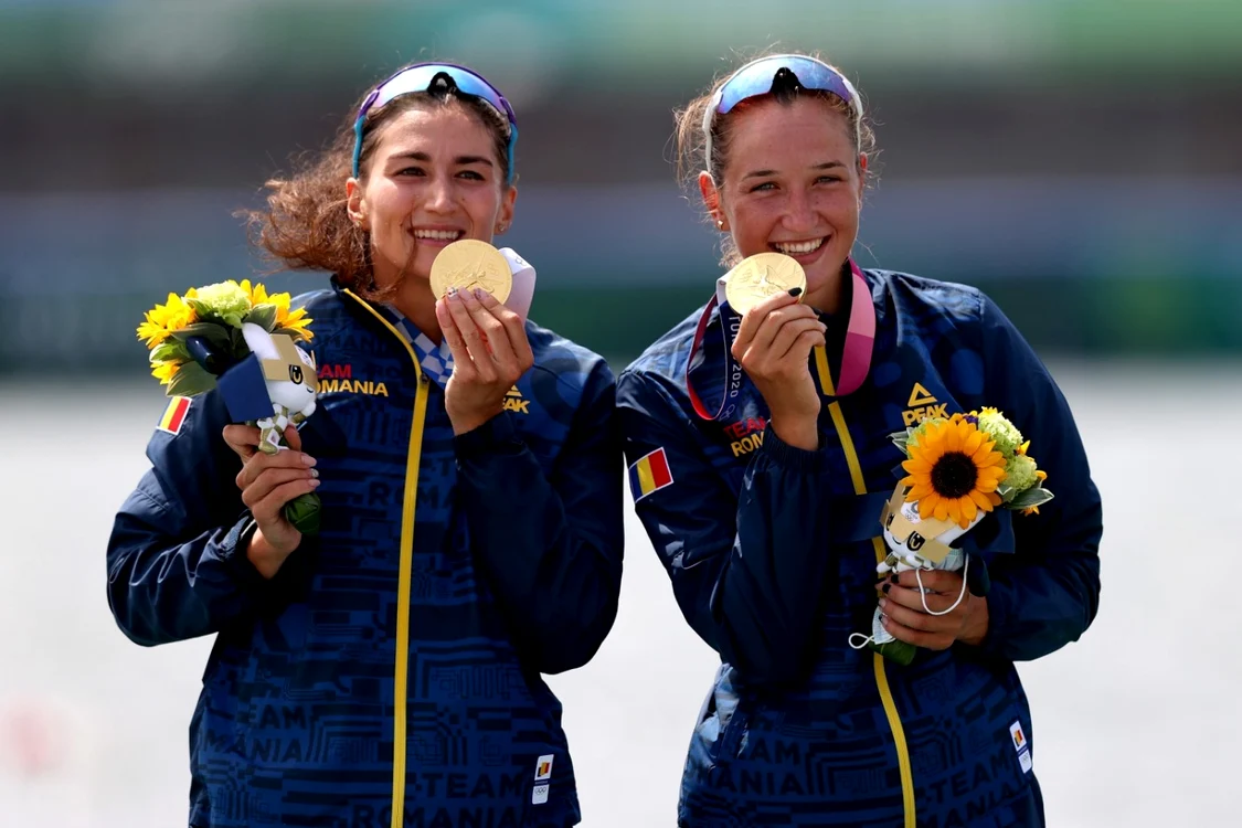 Ancuţa Bodnar şi Simona Radiş (dreapta). FOTO: Getty Images